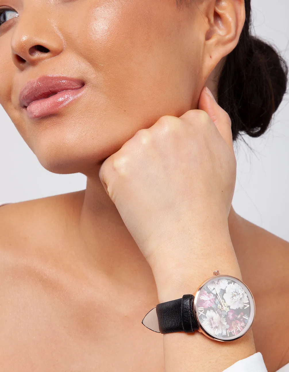 Black Floral PU-Strap Watch