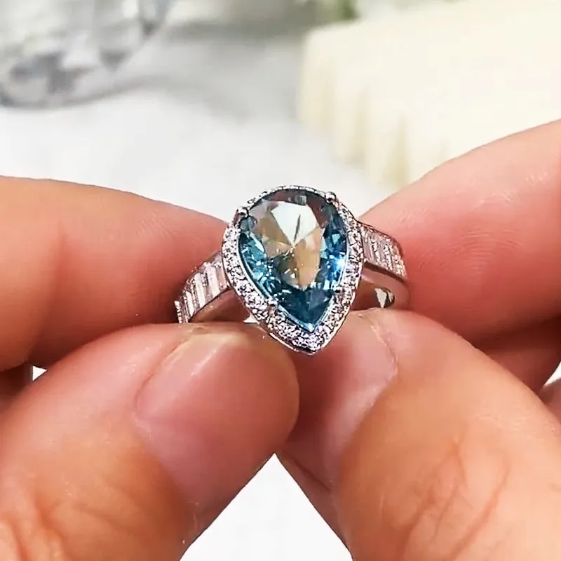 Victorian Jewelry Luxury Blue Pear Cut Cubic Zircon Cocktail Ring for Women